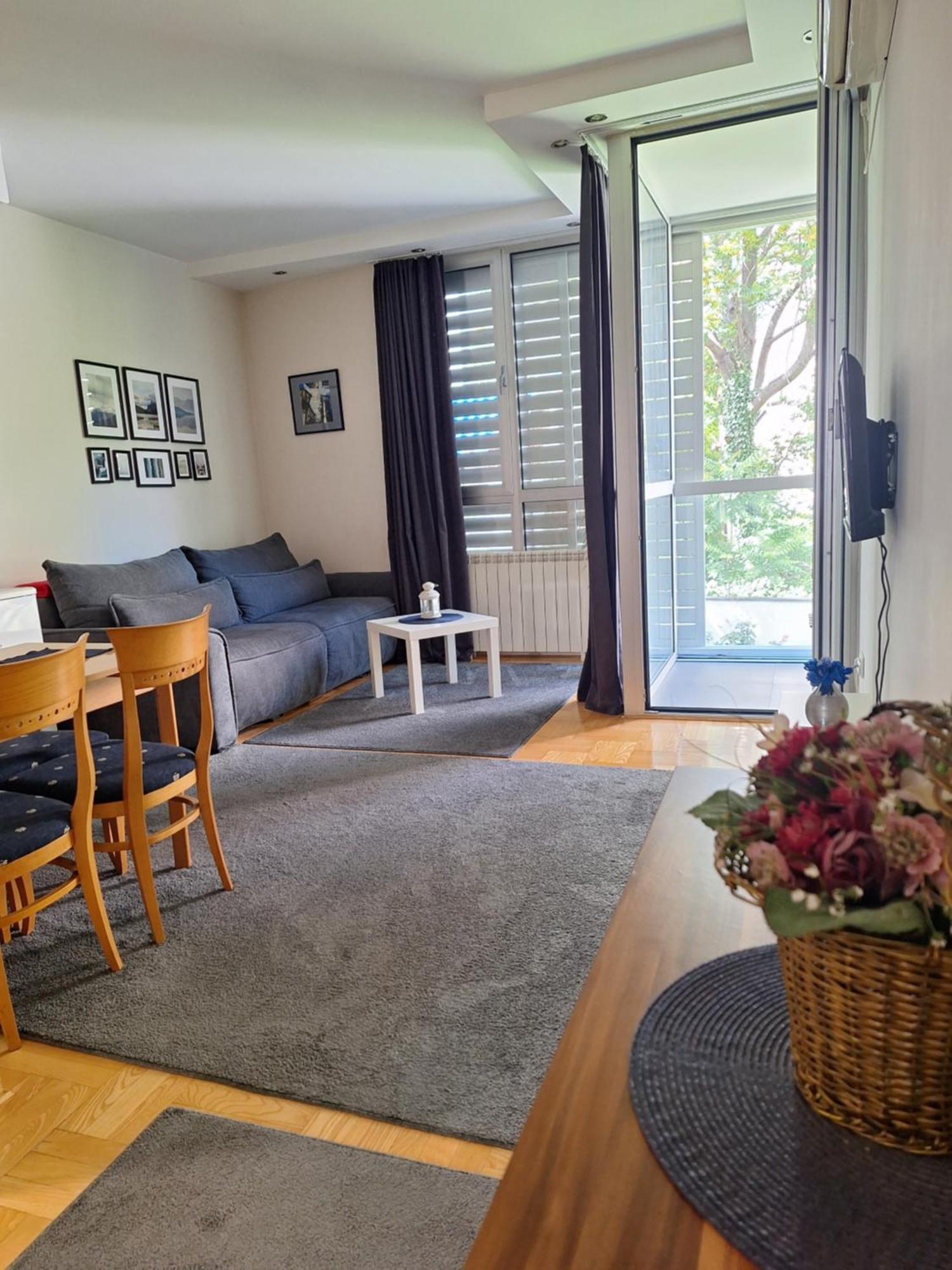 Apartment Temple 11 Белград Екстериор снимка